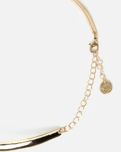 Collar tipo choker rígido