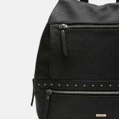 Mochila antirrobo con detalles metálicos