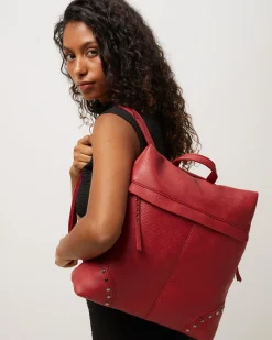 Mochila antirrobo con detalles metálicos