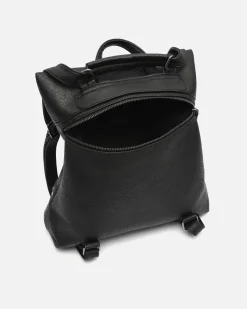 Mochila antirrobo con detalles metálicos