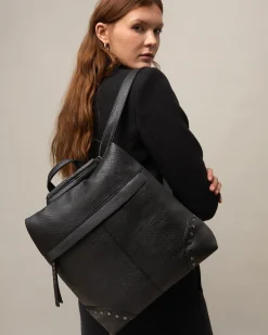 Mochila antirrobo con detalles metálicos