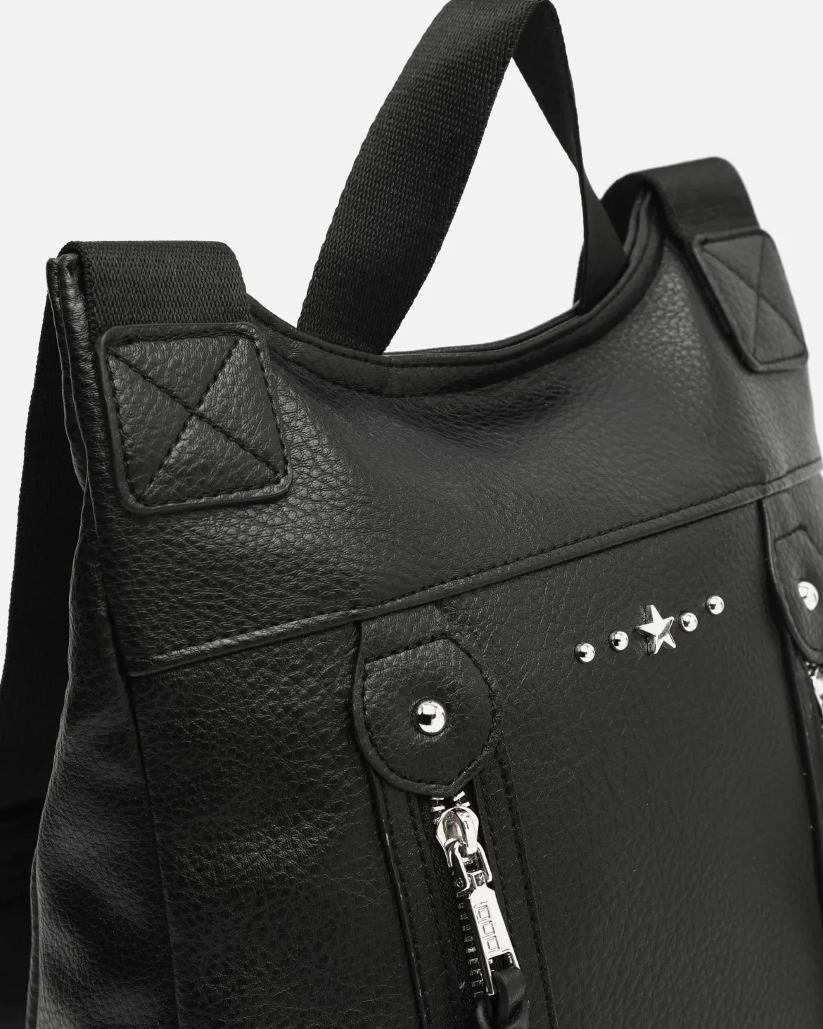 Mochila antirrobo con detalles metálicos