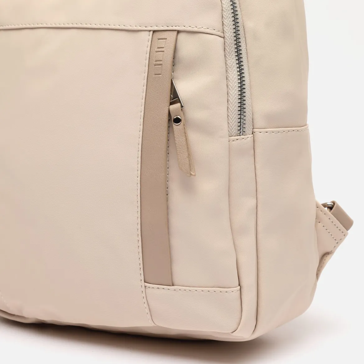 Mochila antirrobo de nylon