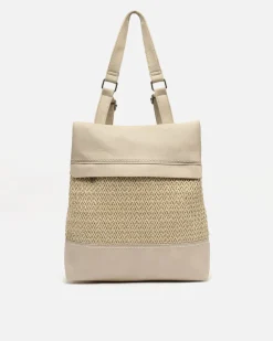 Mochila antirrobo efecto rafia