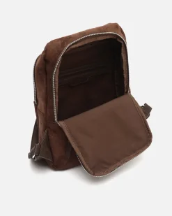 Mochila antirrobo efecto ante con detalles metálicos