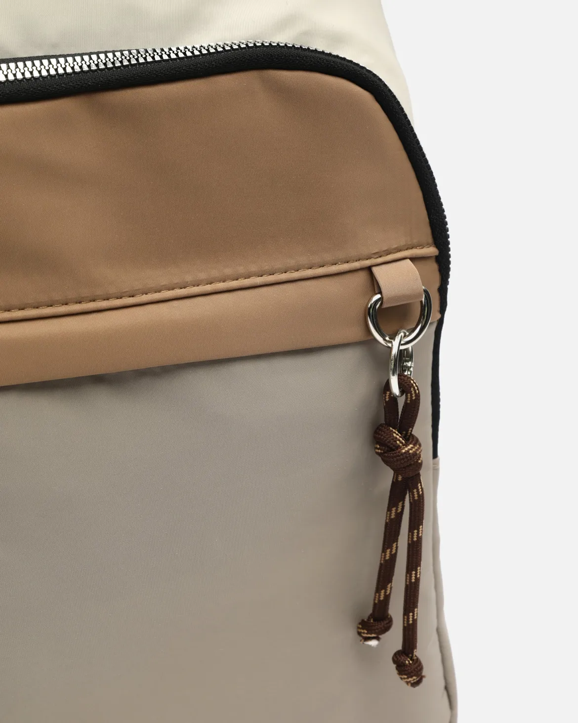 Mochila antirrobo en nylon