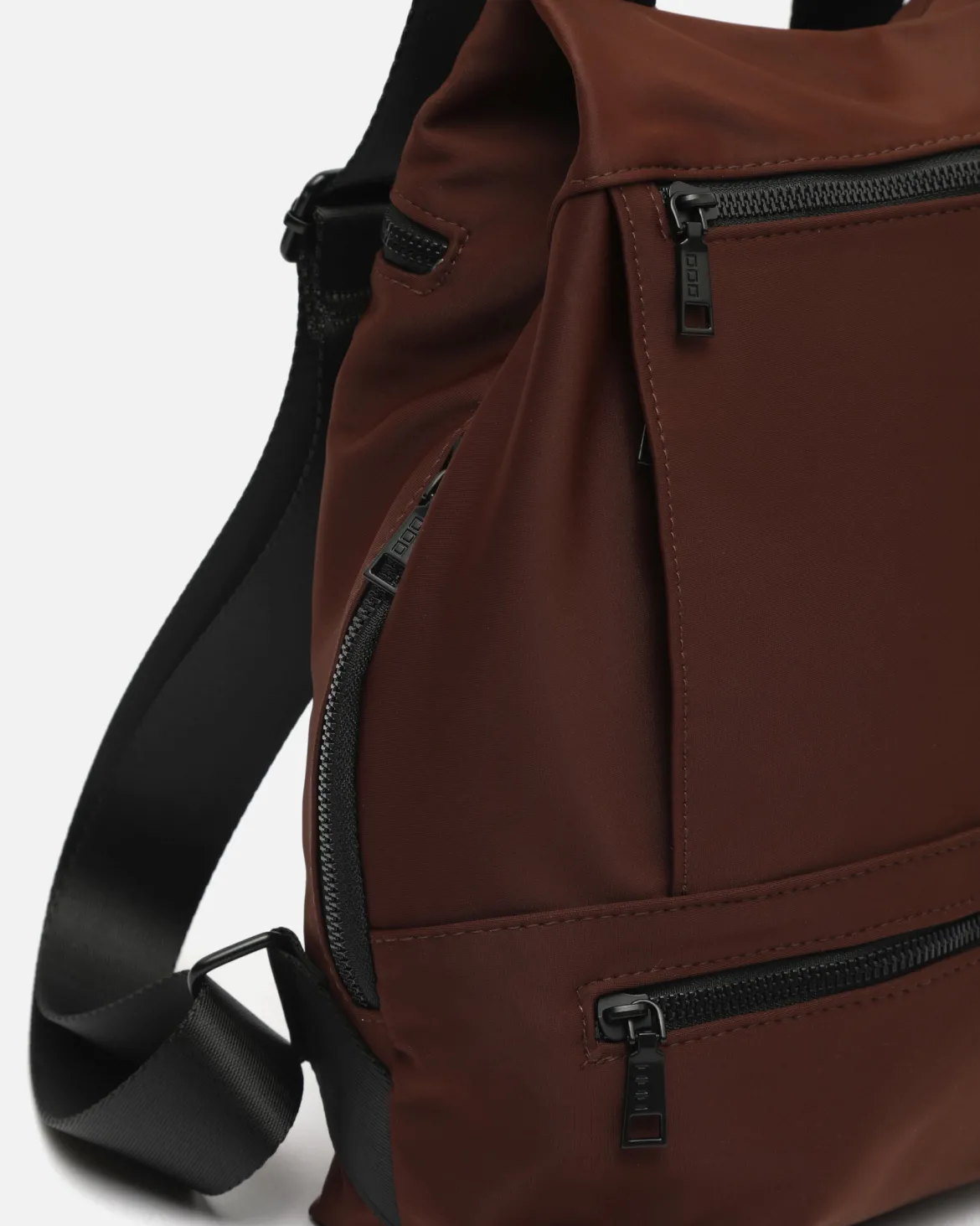 Mochila antirrobo en nylon