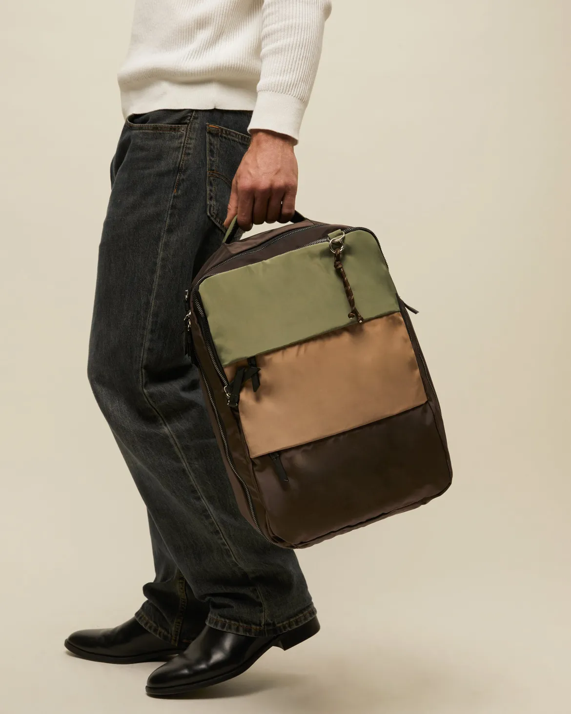 Mochila de viaje con bolsillo para portátil 15.6 pulgadas