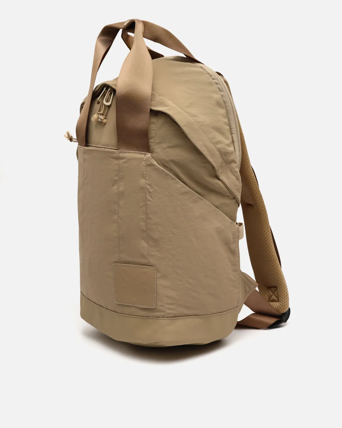 Mochila en nylon con bolsillo para portátil 14 pulgadas