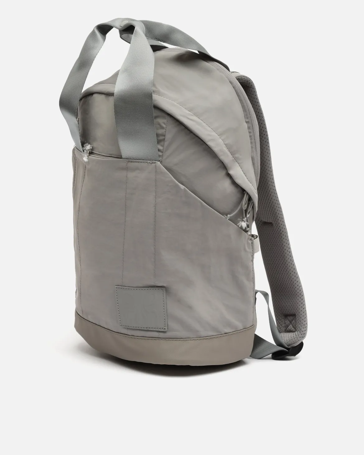 Mochila en nylon con bolsillo para portátil 14 pulgadas