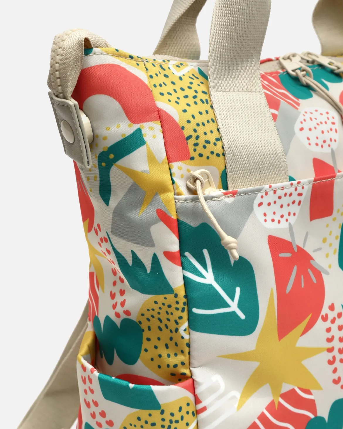 Mochila en nylon reciclado