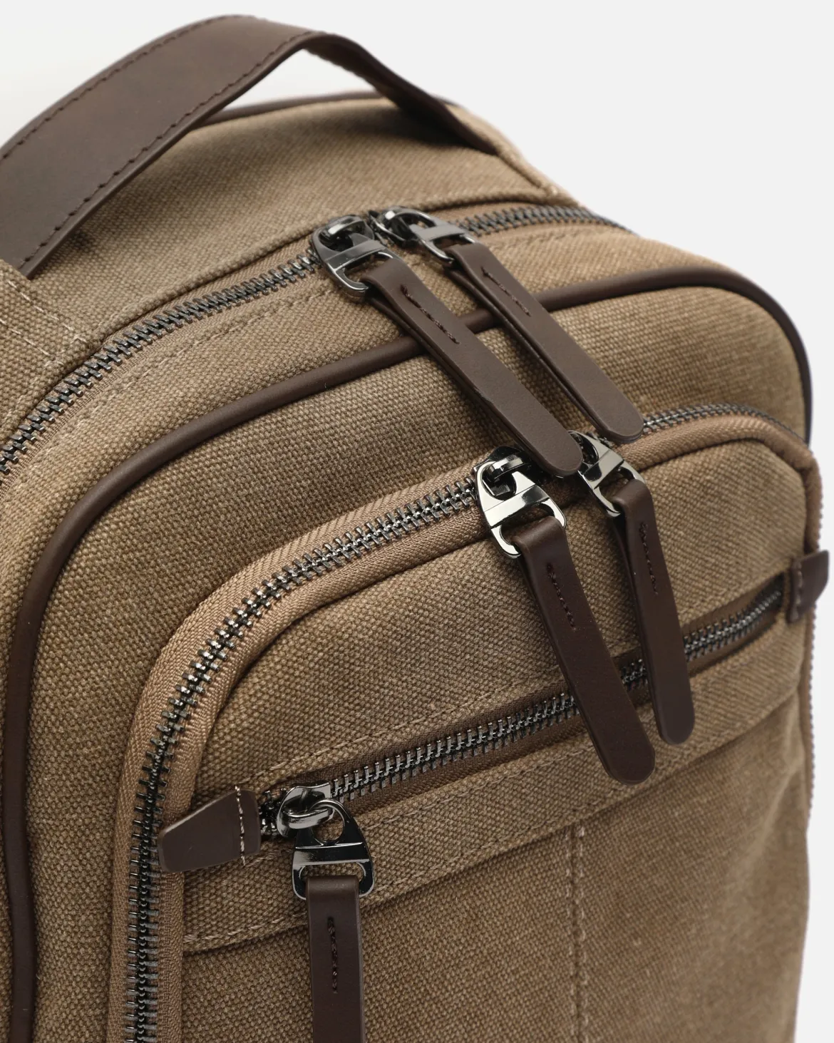 Mochila pequeña con bolsillo para portátil 10 pulgadas