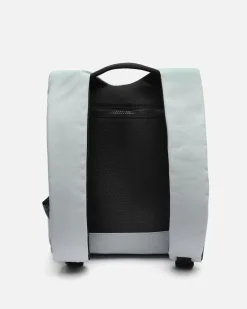 Mochila pequeña en nylon