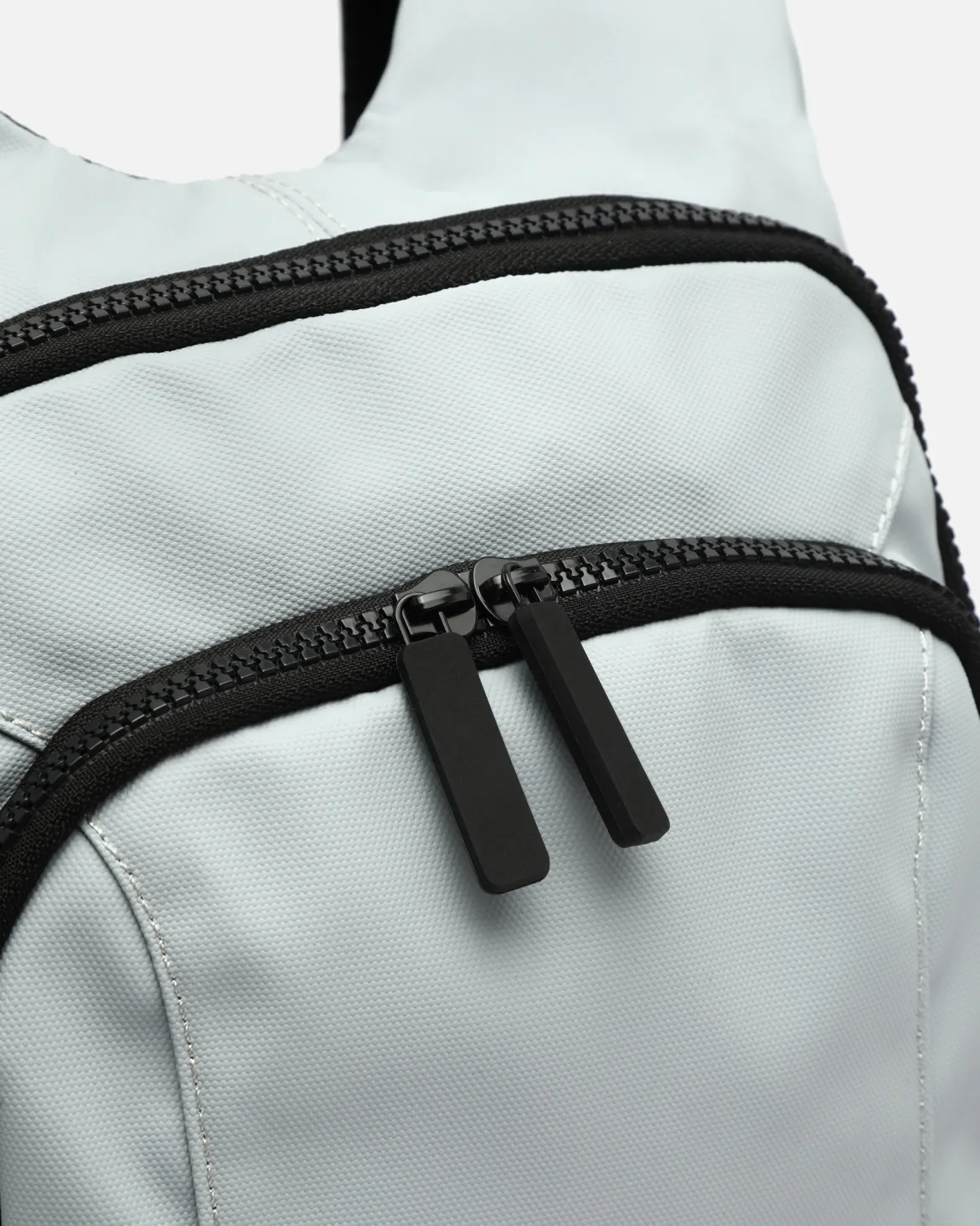Mochila pequeña en nylon