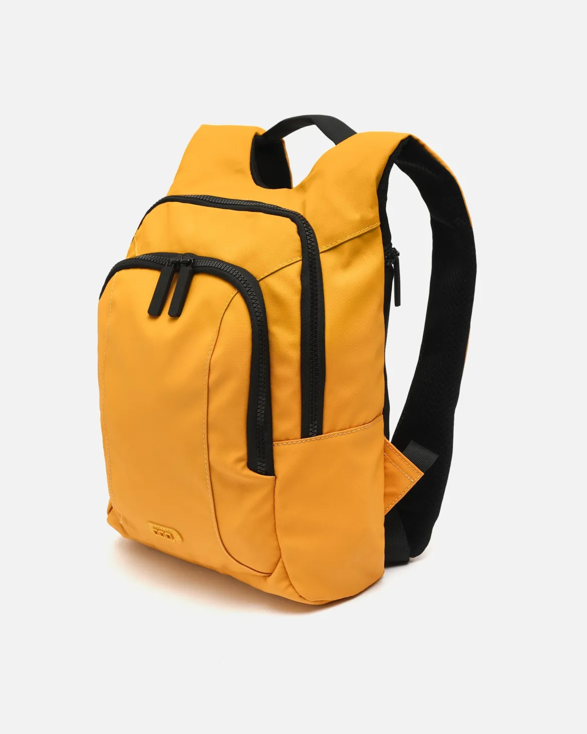 Mochila pequeña en nylon
