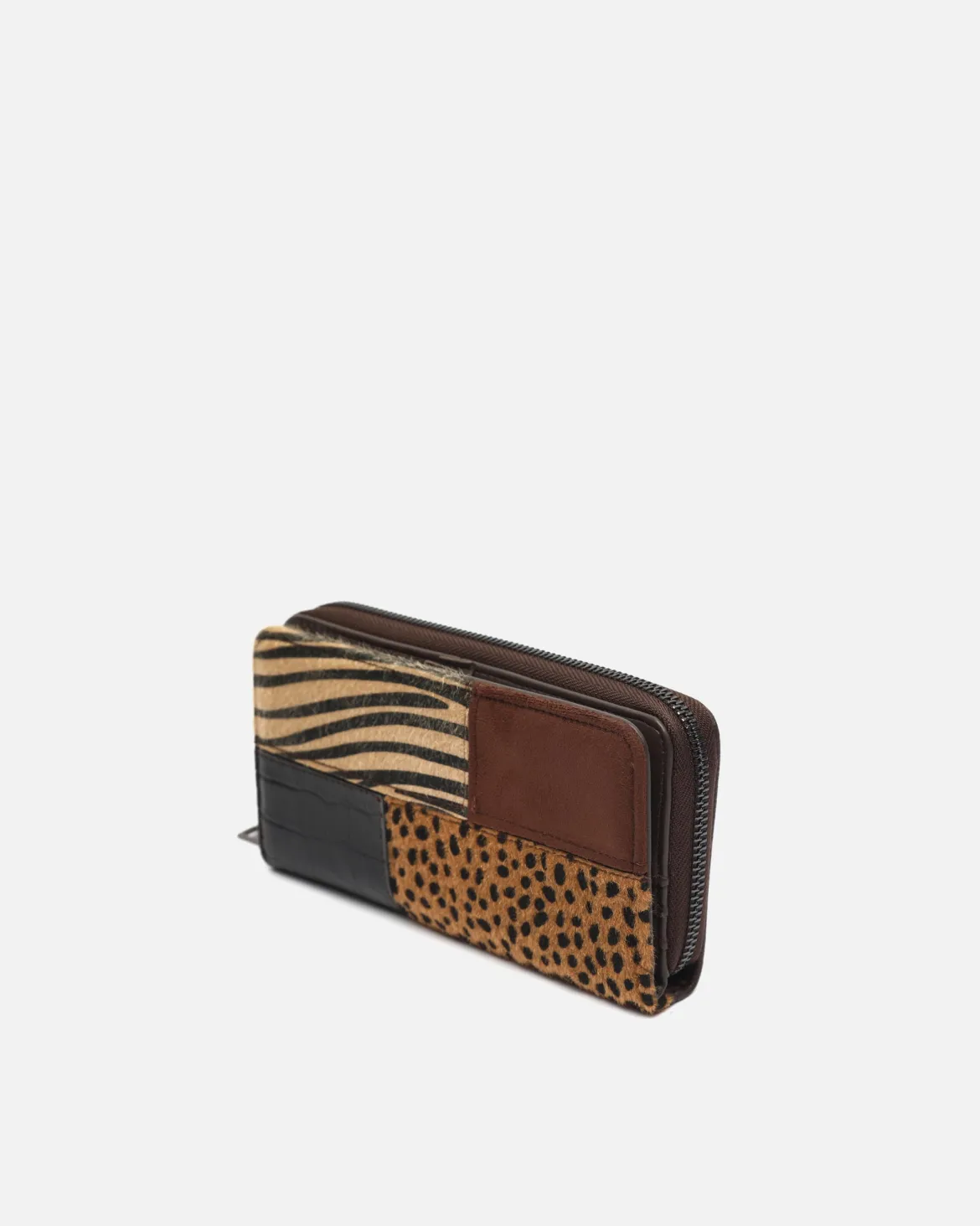 Monedero grande con estampado patchwork animal print