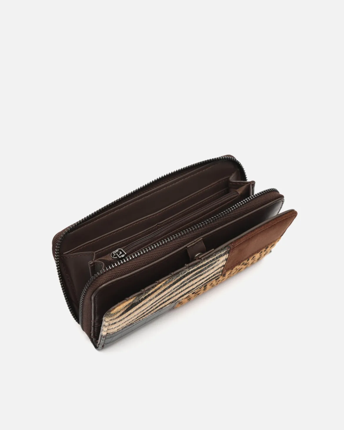 Monedero grande con estampado patchwork animal print