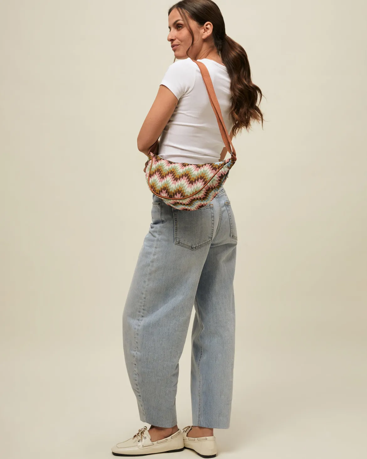 Riñonera estampado jacquard